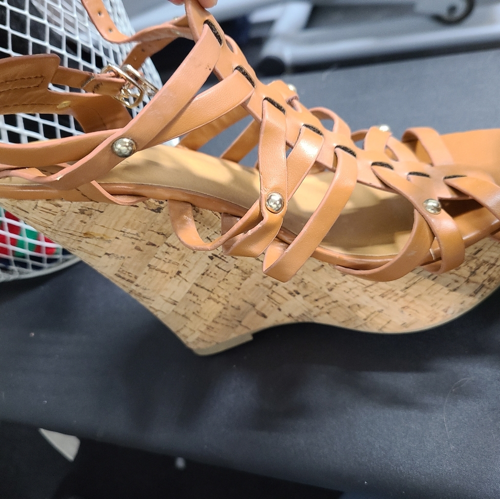 Charlotte Russe Wedge Heals